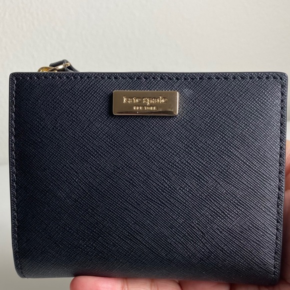kate spade Handbags - Kate Spade New York Laurel Way Small Shawn Wallet